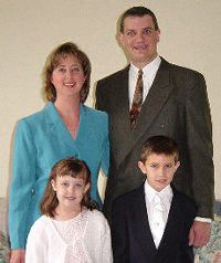 Bill, Dorothy, John and Amanda Kraynik (2003)