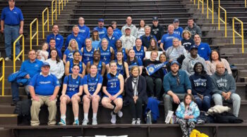 Ronda Cobb and KP Women’s BB Team